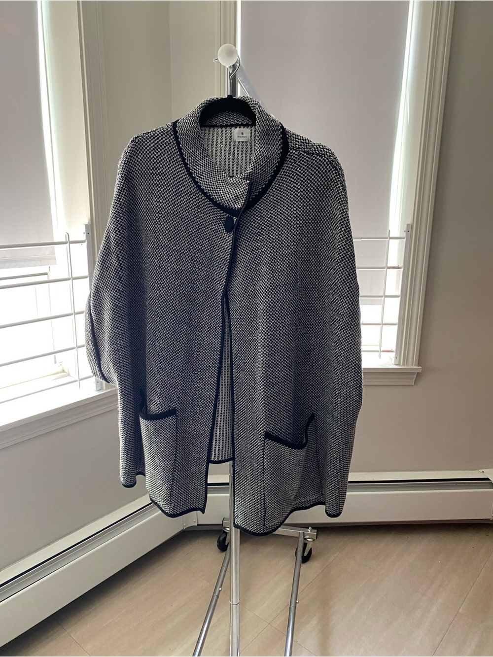 Dressbarn Black and White Knit Cardigan with Metallic Detail